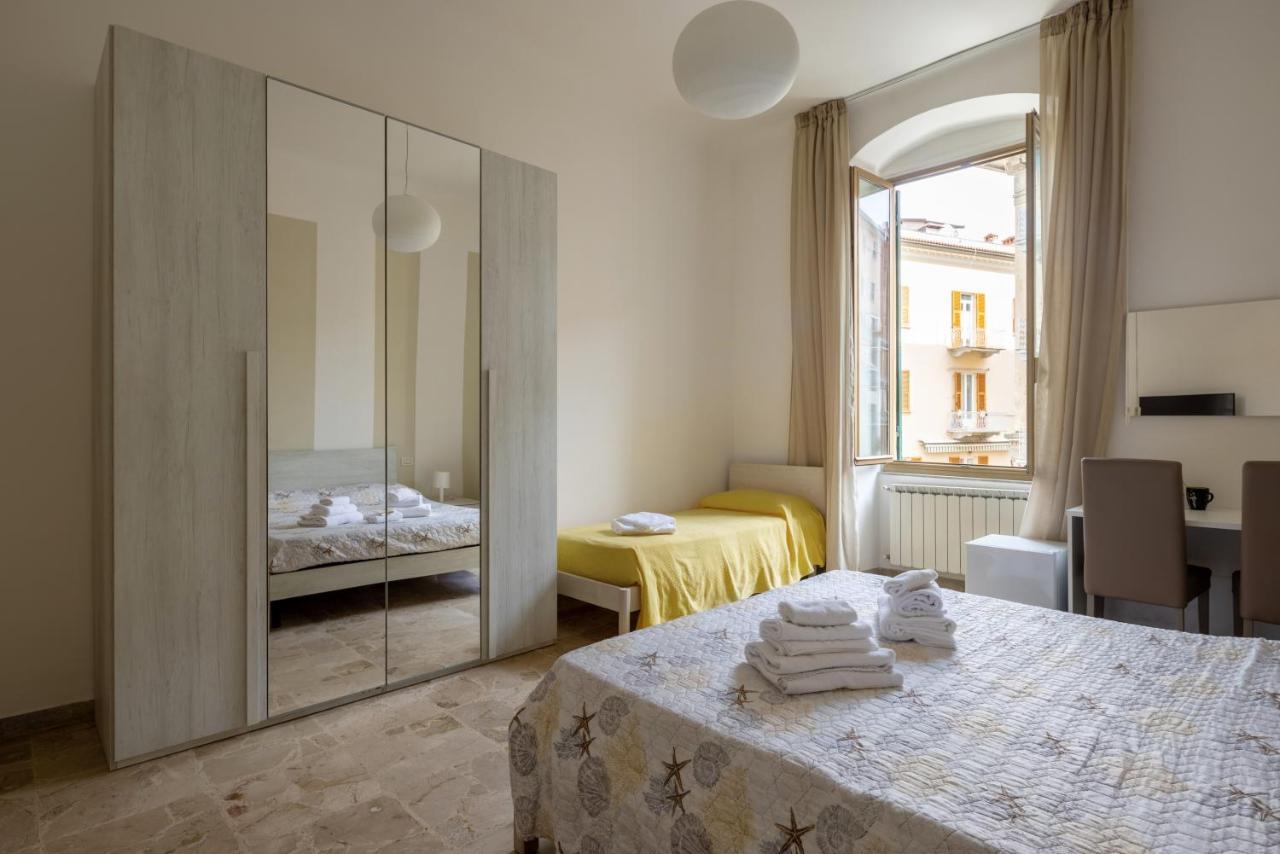 Blu Sea Rooms Специя Экстерьер фото