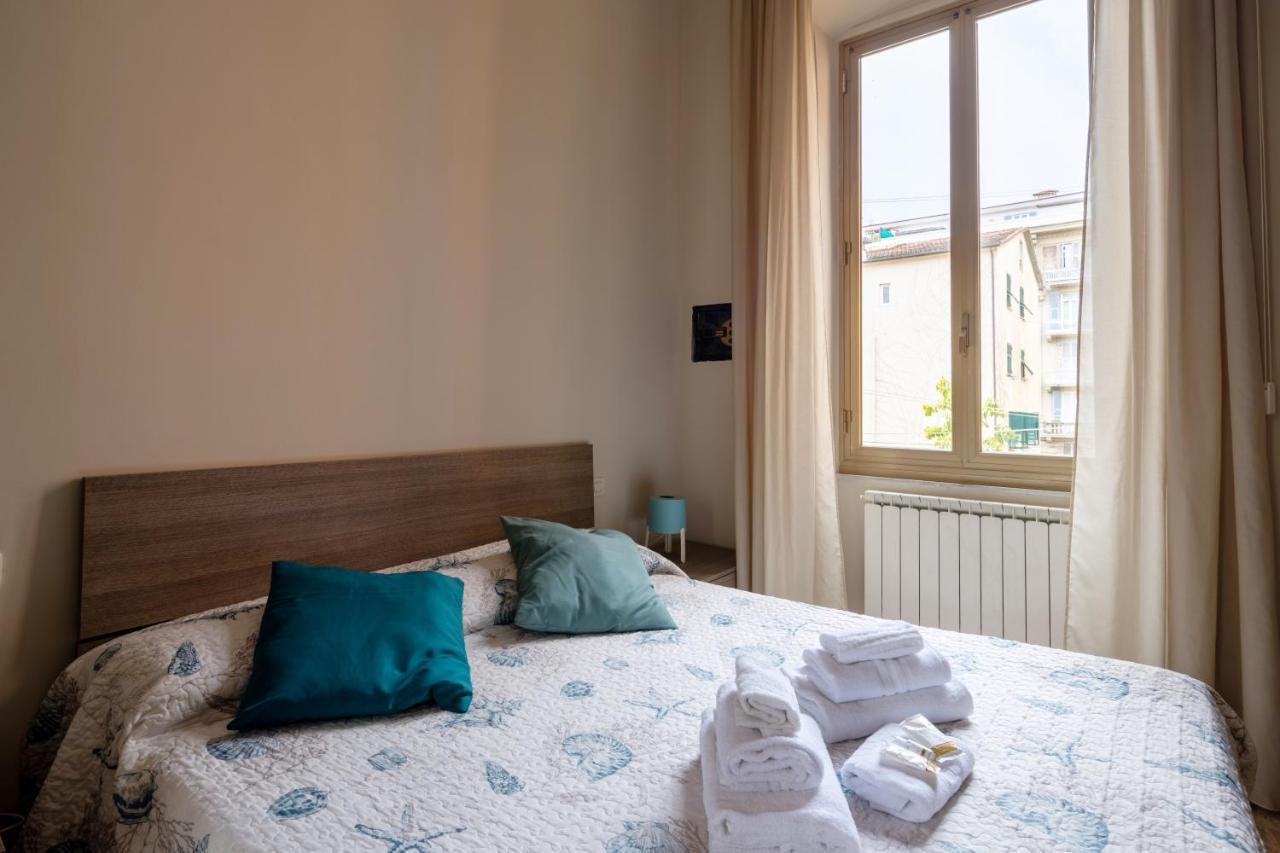 Blu Sea Rooms Специя Экстерьер фото